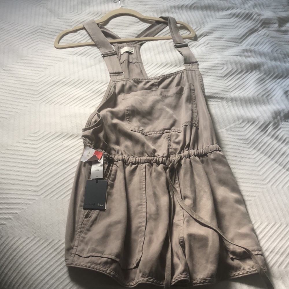 Aritzia Wilfred Free Beatriz Romper